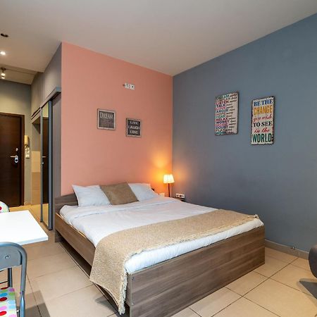 Ideally Located Apartment In Central Athens Ngoại thất bức ảnh