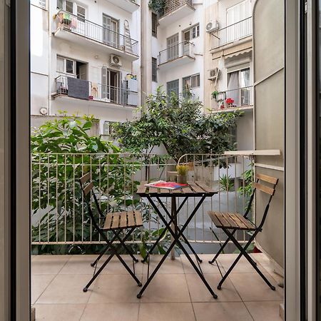 Ideally Located Apartment In Central Athens Ngoại thất bức ảnh